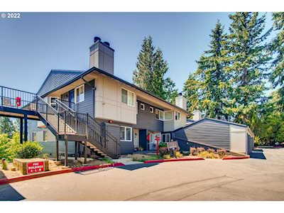6208 NE 17th Ave #103 Vancouver, WA 98665