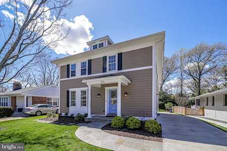 2806 Valley Dr Alexandria, VA 22302