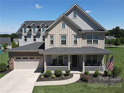 171 Eagles Landing Dr Mooresville, NC 28117