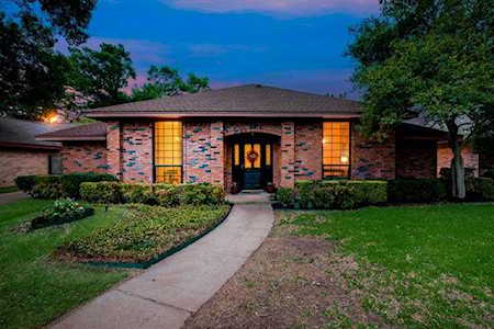 1104 Tulane Drive Arlington, TX 76012