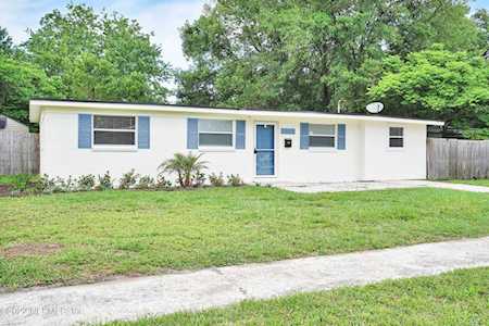 7743 Lauderdale Dr Jacksonville, FL 32277