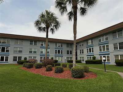 333 Lake Howard Dr NW #211B Winter Haven, FL 33880