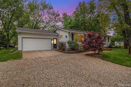 11981 Maxfield Blvd Hartland Twp, MI 48353