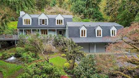 35611 SE David Powell Rd Fall City, WA 98024
