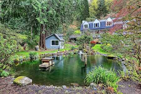35611 SE David Powell Rd Fall City, WA 98024