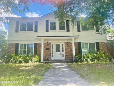 1254 Jamaica Ct Jacksonville, FL 32216