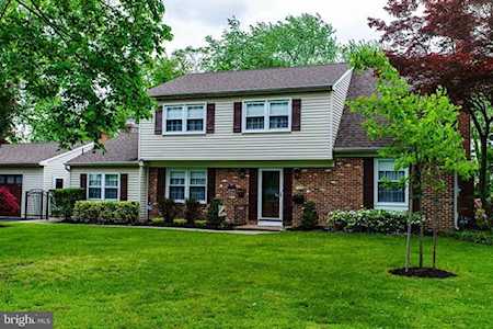 1600 Wynwood Dr Cinnaminson, NJ 08077