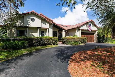 10101 NW 14th St Plantation, FL 33322