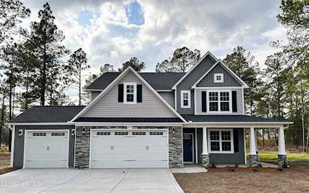 605 Muscadine Lane Aberdeen, NC 28315