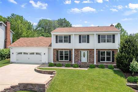 14968 Chateau Village Chesterfield, MO 63017