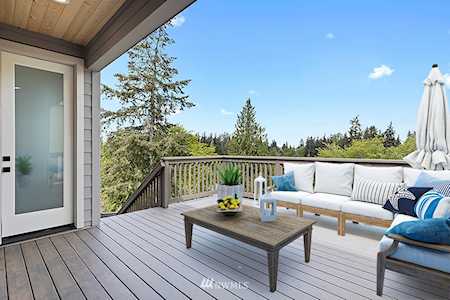 2012 94th Avenue Ct E Edgewood, WA 98371