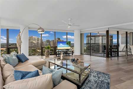 4751 N Gulf Shore Blvd #1505 Naples, FL 34103