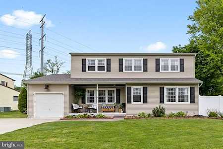 6 Harvest Ln Burlington, NJ 08016