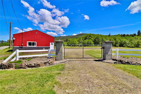 784 Elochoman Valley Rd Cathlamet, WA 98612