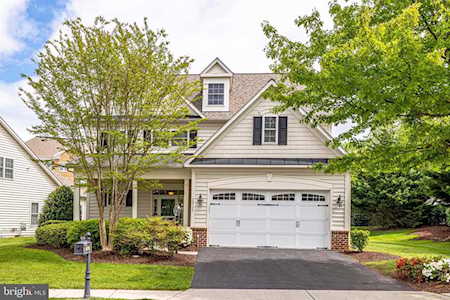 20723 Crescent Pointe Place Ashburn, VA 20147