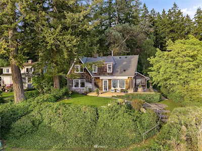 4913 NE Tolo Rd Bainbridge Island, WA 98110