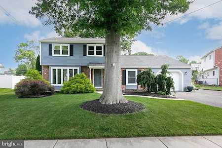 902 Sunset Dr Somerdale, NJ 08083