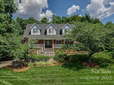 2627 Moss Spring Rd Charlotte, NC 28270