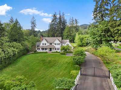 20028 SE 127th St Issaquah, WA 98027