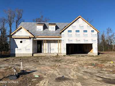 109 Claytor Lake Court Wilmington, NC 28401