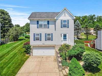 2613 Chalet Ln South Park, PA 15129