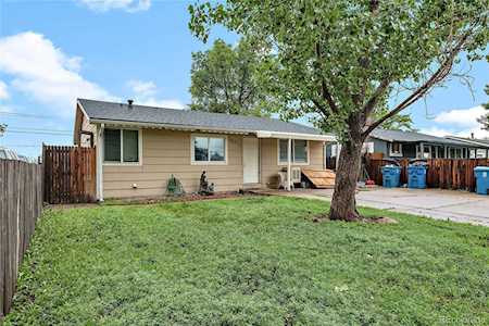 6621 Albion St Commerce City, CO 80022
