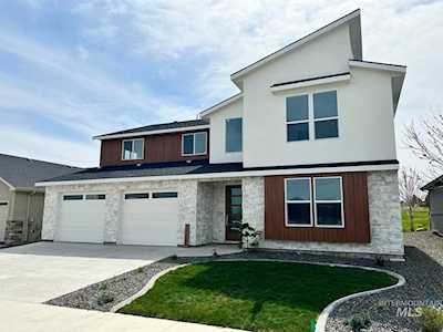 11225 W Red Hawk Dr Nampa, ID 83686
