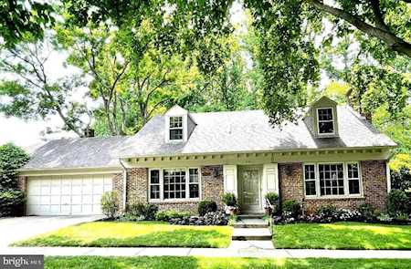 4400 Tournay Rd Bethesda, MD 20816