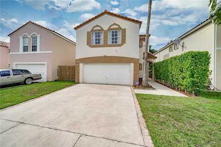 12297 NW 1st St Plantation, FL 33325