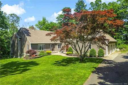 42 New England Drive Wallingford, CT 06492
