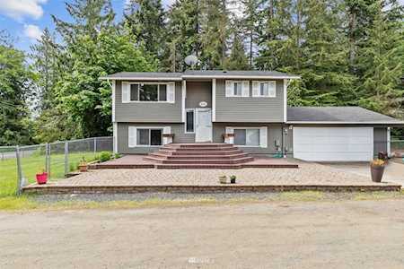 6711 East Blvd NE Bremerton, WA 98311
