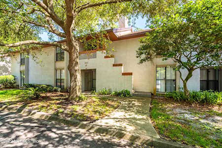 1304 Wood Hill Pl Jacksonville, FL 32256