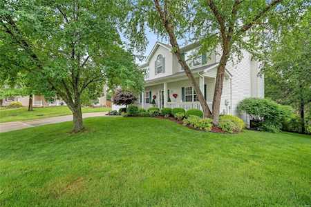 1609 Comstock Ridge Ct Wentzville, MO 63385