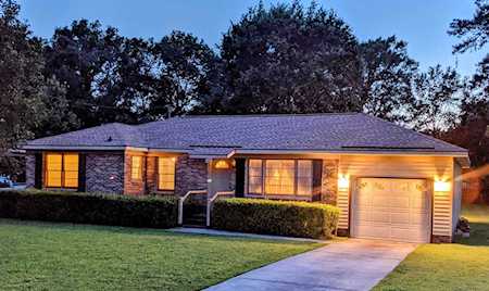 225 Vine St Goose Creek, SC 29445
