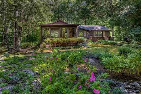 276 Chestnut Hill Rd Woodstock, NY 12498