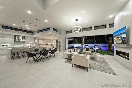 5359 Aurora Summit Trail San Diego, CA 92130