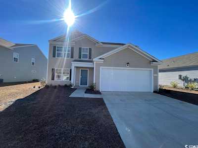 790 Woodland Farms Circle Aynor, SC 29511