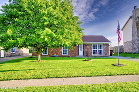 7305 Ridge Creek Rd Louisville, KY 40291