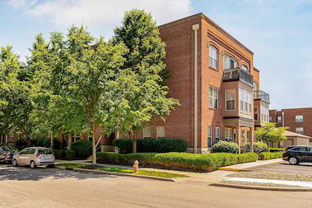 936 Perry Street Columbus, OH 43215
