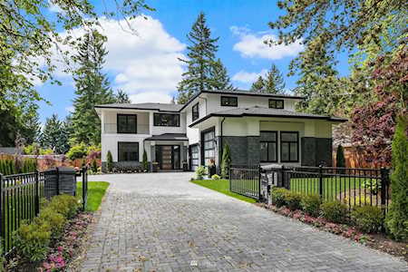 9433 171st Ave NE Redmond, WA 98052
