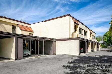 1179 Camelot Dr. #B Boise, ID 83704