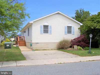 112 Sea Breeze Dr Ocean City, MD 21842