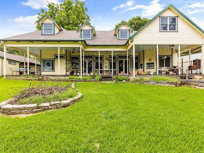 11754 North Court Azle, TX 76020