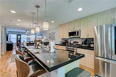 9050 W Tropicana Ave #1019 Las Vegas, NV 89147