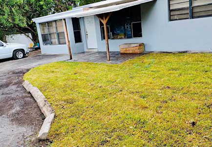 271 NE 22nd Street Pompano Beach, FL 33060