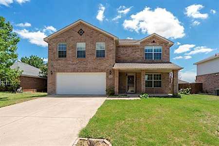 713 Partridge Drive Saginaw, TX 76131