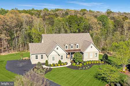 23026 Welbourne Walk Ct Ashburn, VA 20148