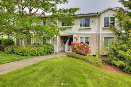 2807 SE 8th Place #2103 Renton, WA 98058