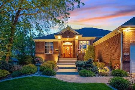 18483 Jaeger Path Lakeville, MN 55044