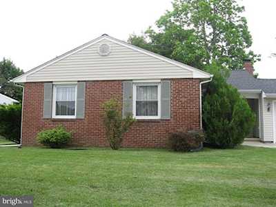 119 Evergreen Rd Stratford, NJ 08084